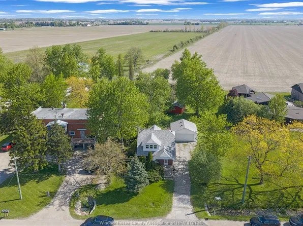 515 Talbot Rd N, Lakeshore, ON N8M 2X5