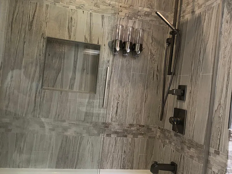 303 Mackenzie Dr — Photo 3