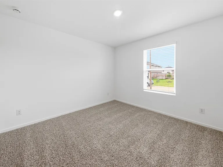 40810 Hawthorne Glades St — Photo 23