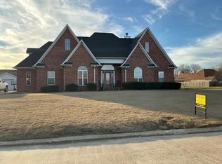 2423 Princeton St, Greenville, MS 38701