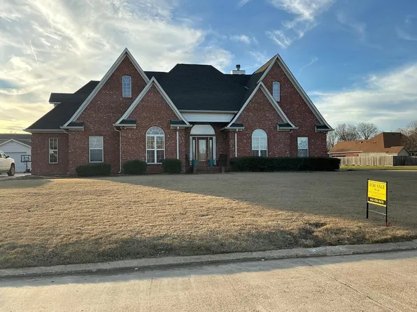 2423 Princeton St, Greenville, MS 38701