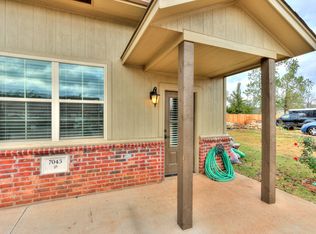 6917 Highwater Cir STE B, Edmond, OK 73034