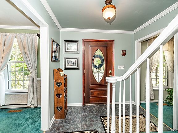 5th image of 317 Warsaw Ave