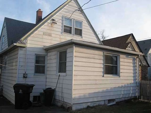 4th image of 275 Tremont Ave
