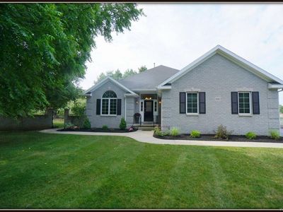8061 Clarherst Dr, East Amherst, NY, 14051