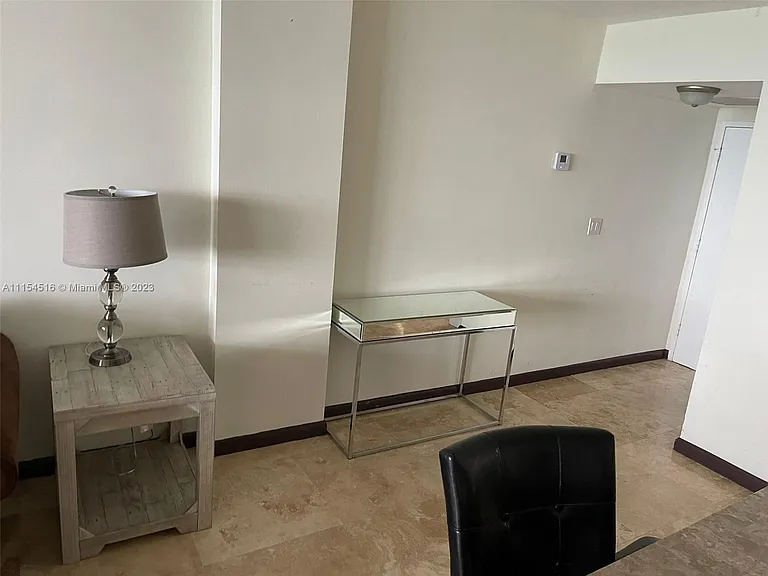 3725 S Ocean Dr #301 — Photo 9