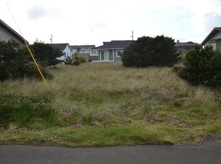1702 NW Oceanic Loop, Waldport, OR 97394