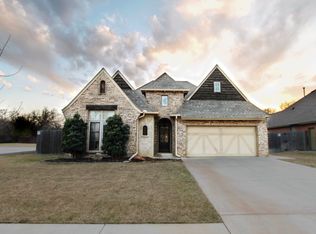 19609 Meadow Bend Ave, Edmond, OK 73012