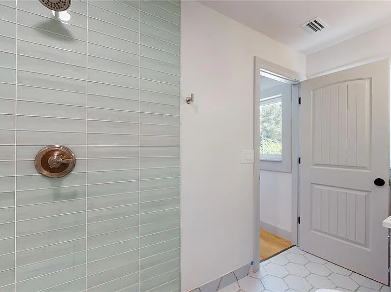 1246 Bass Blvd #A — Photo 35