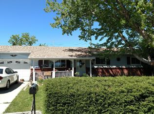 1096 Cambridge Ave, Colorado Springs, CO 80906
