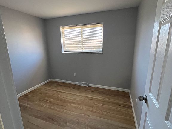 4th image of 4110 Esseldale Dr #4110