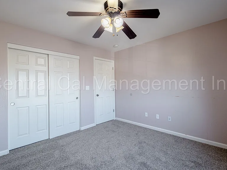 11723 Holabird Ave — Photo 17