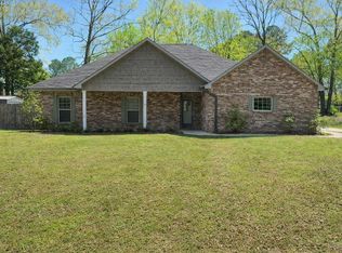 505 McBride Dr, Fulton, MS 38843
