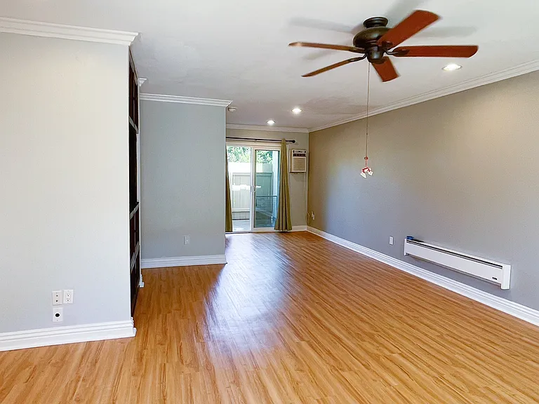 7807 Camino Glorita — Photo 5