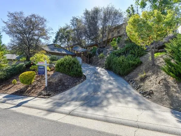 1586 Cornell Way, Auburn, CA 95603