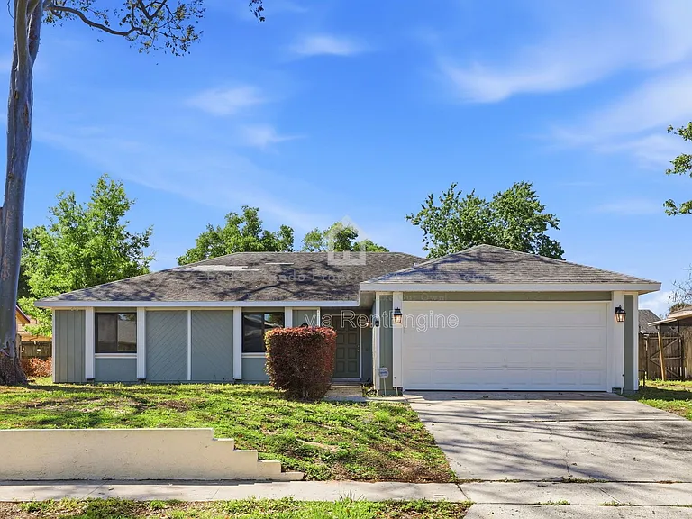 7326 Wethersfield Dr — Photo 1