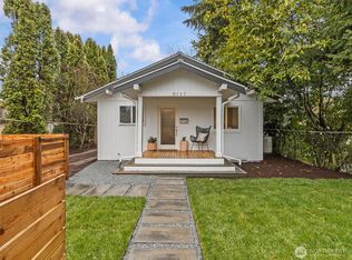 8117 17th Avenue SW, Seattle, WA 98106