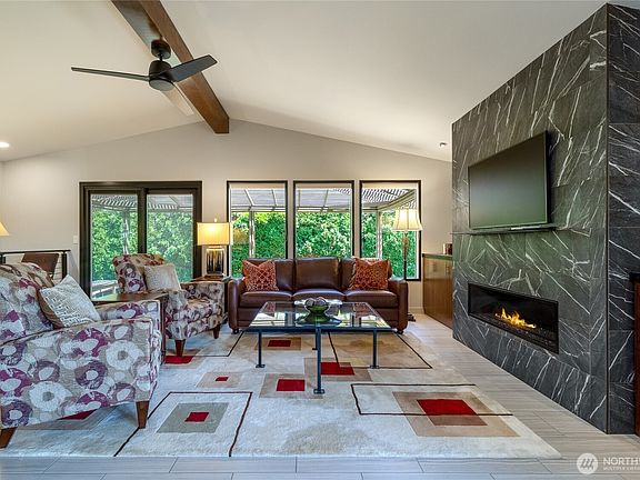 5th image of 1382 Highland Road