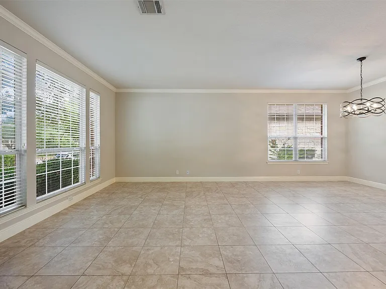 11619 Sonoma Dr — Photo 6