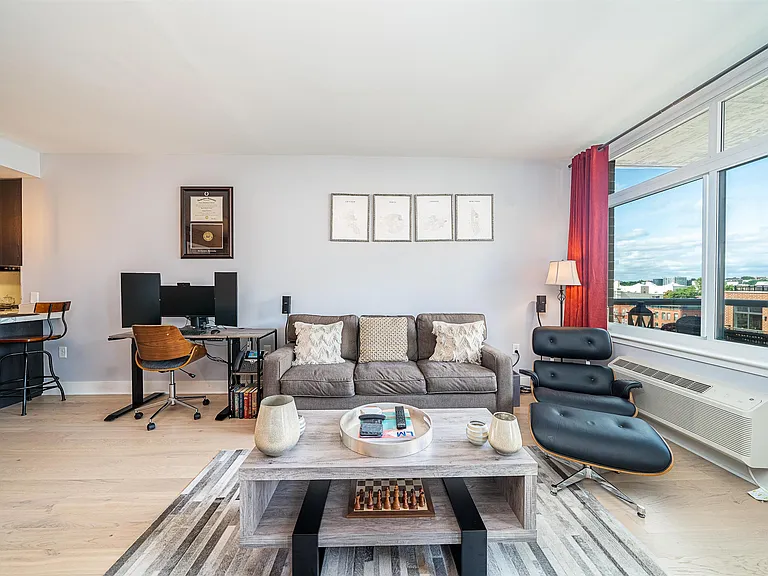 1400 Hudson St #727 — Photo 1
