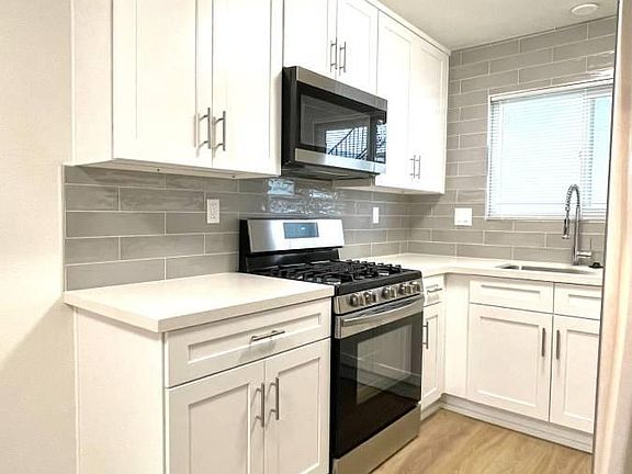 3rd image of 4155 Texas St #5