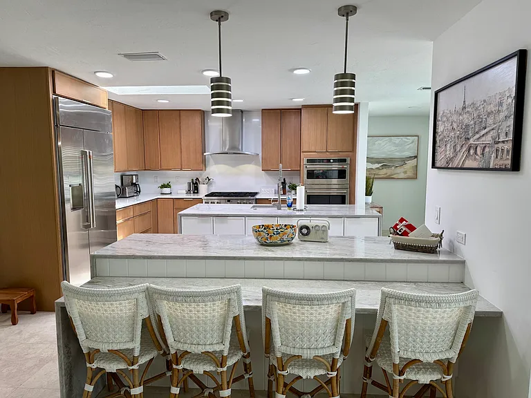 311 Island Cir — Photo 12