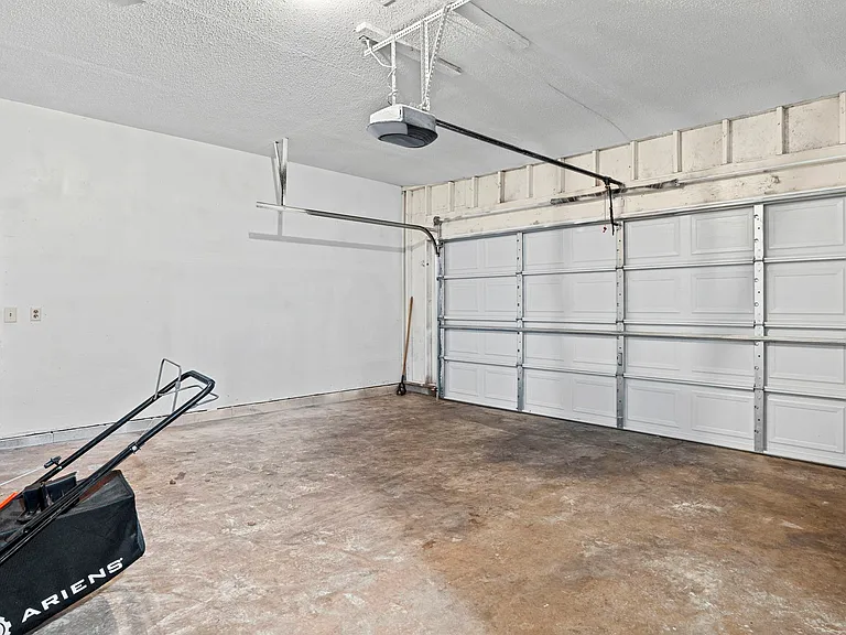11874 Jonquil St NW — Photo 21