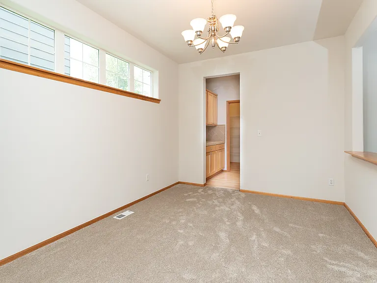 9448 S 196th Pl — Photo 8