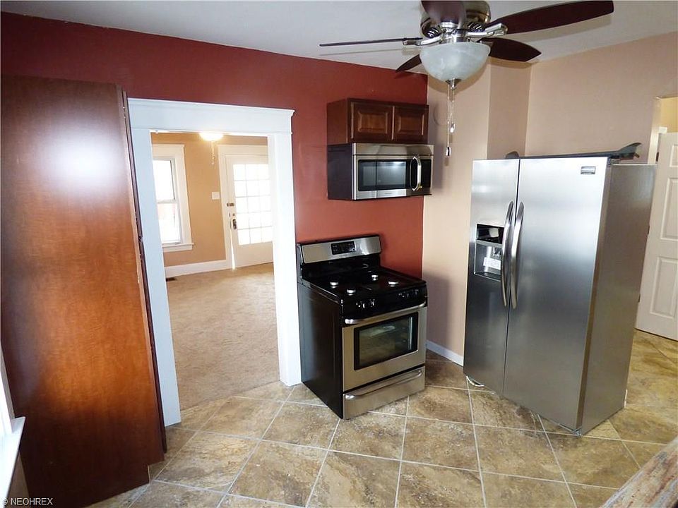 1st image of 2618 Hood Ave