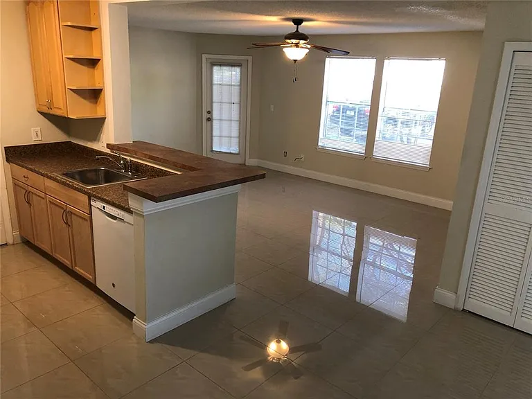 6112 Westgate Dr #101 — Photo 3