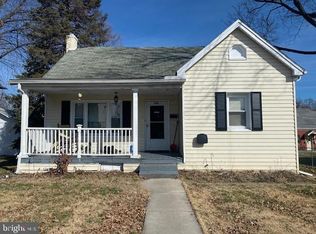 666 Eshelman St, Highspire, PA 17034