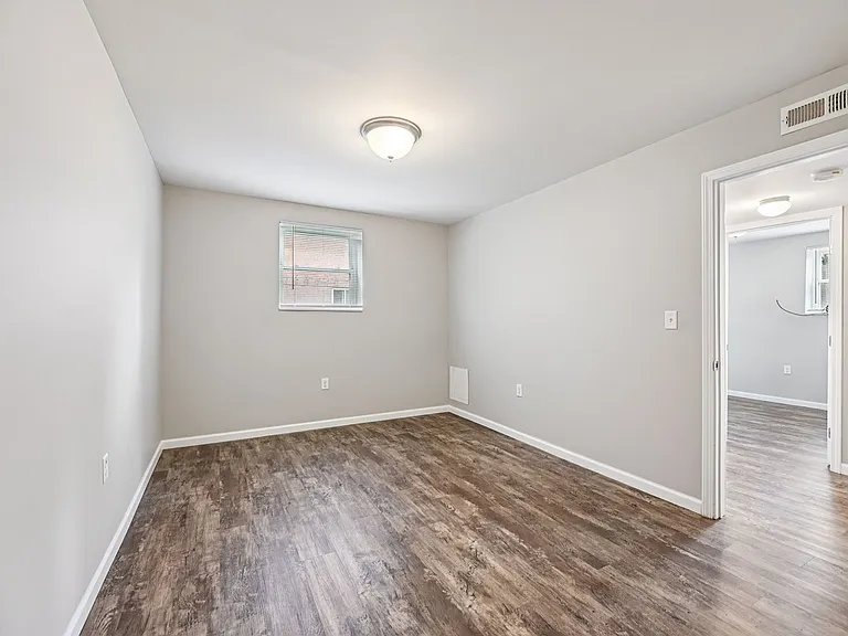 LongView Apartments — Photo 44