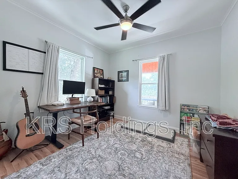 209 Moline St — Photo 15