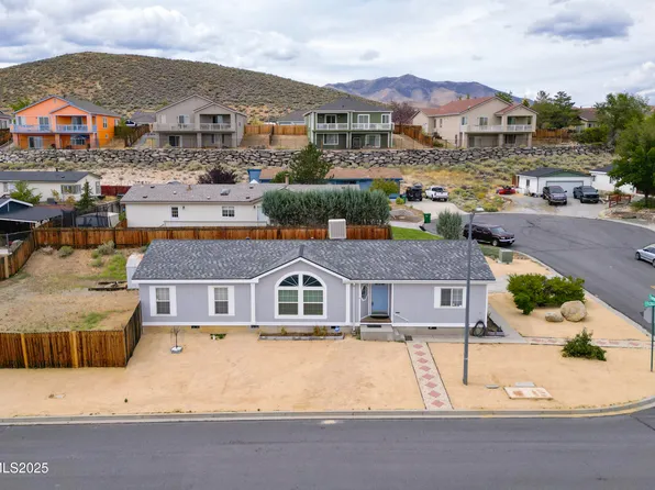1498 Barrow Ct, Reno, NV 89506