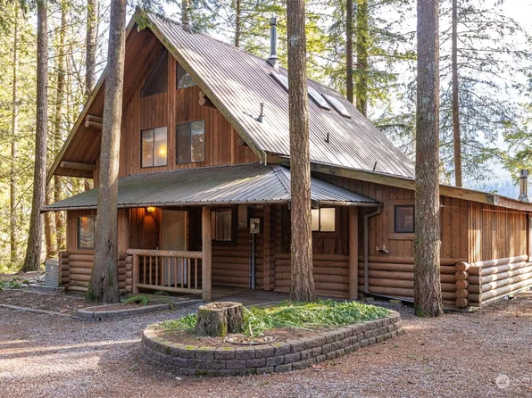 7527 Cemetery Road, Maple Falls, WA 98266