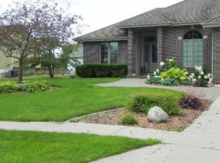 903 Park Cir, Huxley, IA 50124