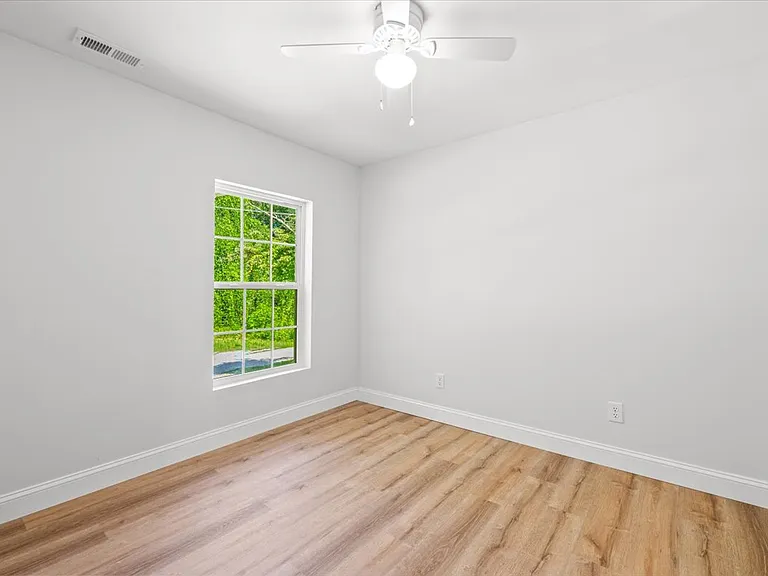 161 Apperson Ln — Photo 13