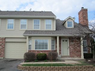 3044 Anton Cir, Aurora, IL 60504