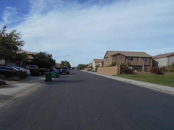 4th image of 36235 W Velazquez Dr