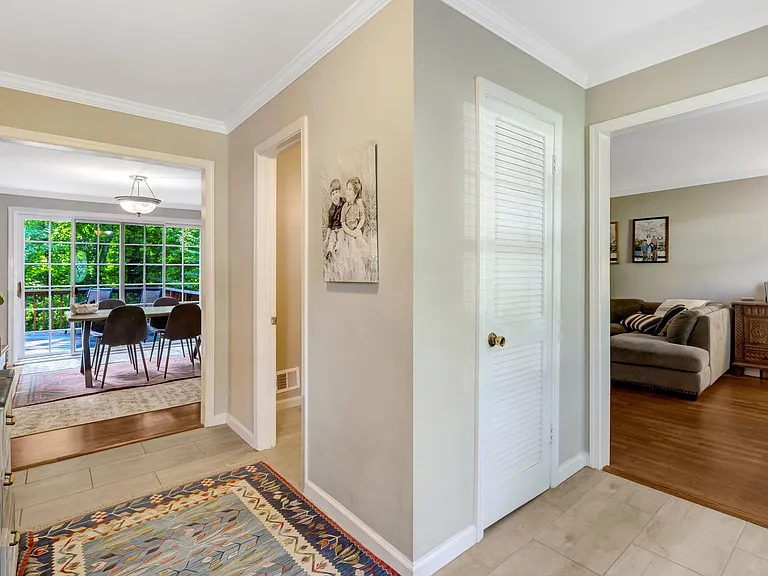 4509 Twinbrook Rd — Photo 4