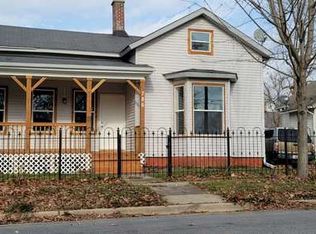 786 E Galena Blvd, Aurora, IL 60505