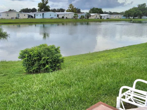 41219 Hockey Dr #112, Zephyrhills, FL 33540