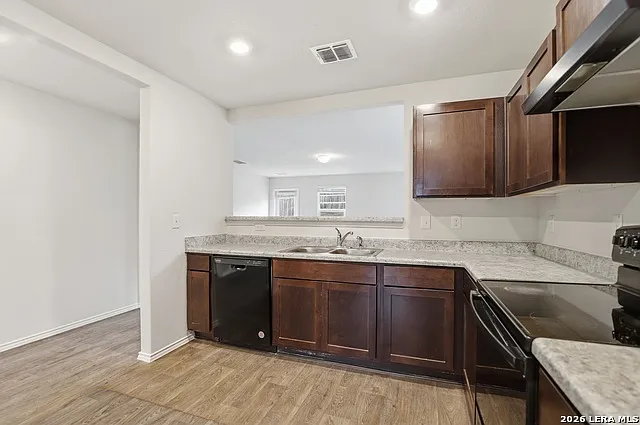 2950 Wentwood Run — Photo 15