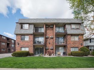 9830 Nottingham Ave APT 1, Chicago Ridge, IL 60415