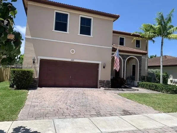 3609 SE 1st St, Homestead, FL 33033