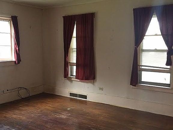 4th image of 341 Mohawk Dr