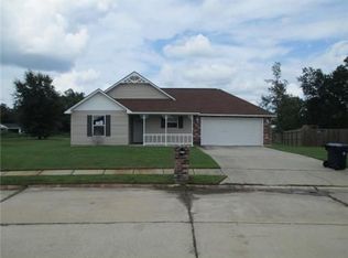 7413 Oak Cove Dr, Biloxi, MS 39532