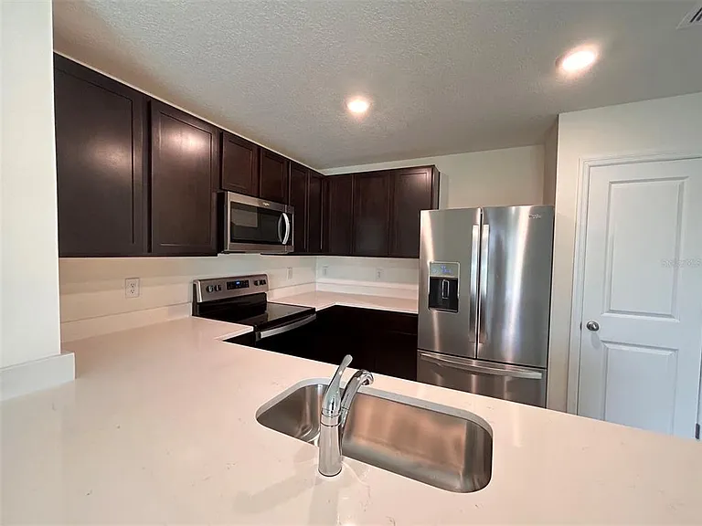 8241 SW 67th Ave — Photo 13