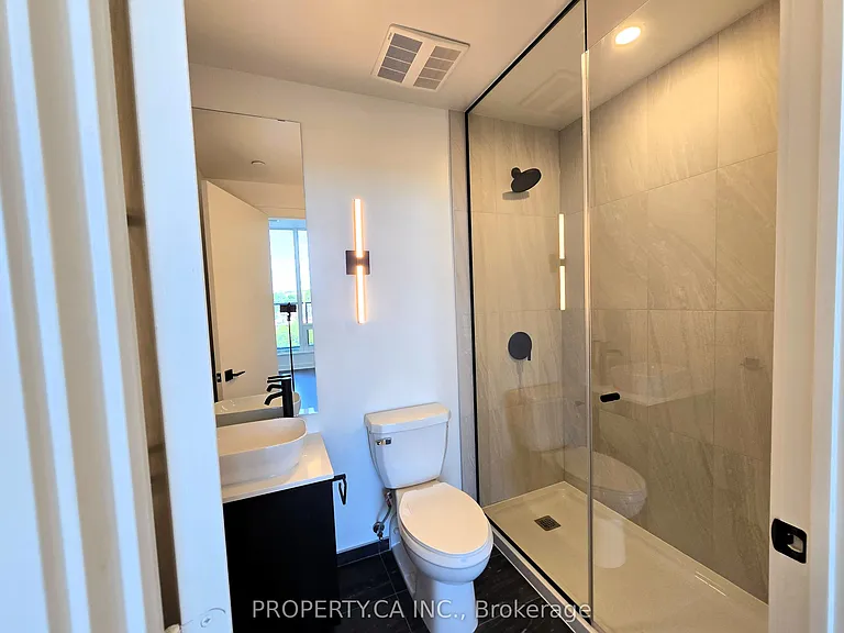1185 Dupont St #316 — Photo 8