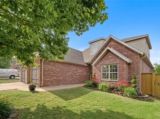6504 S Timber Ridge Dr, Rogers, AR 72758
